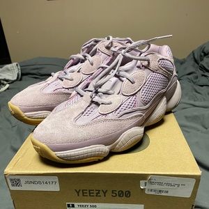 Yeezy Boost 500